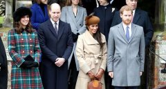 Ӣ�����ҽ����ϲ�����c�࣬��һλ����ӆ������